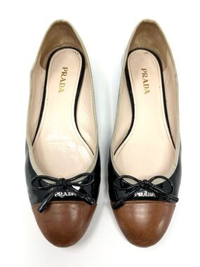 Prada Logo Black Patent Leather Brown Cap Toe Bow Ballet Flats Shoes 39.5 9.5